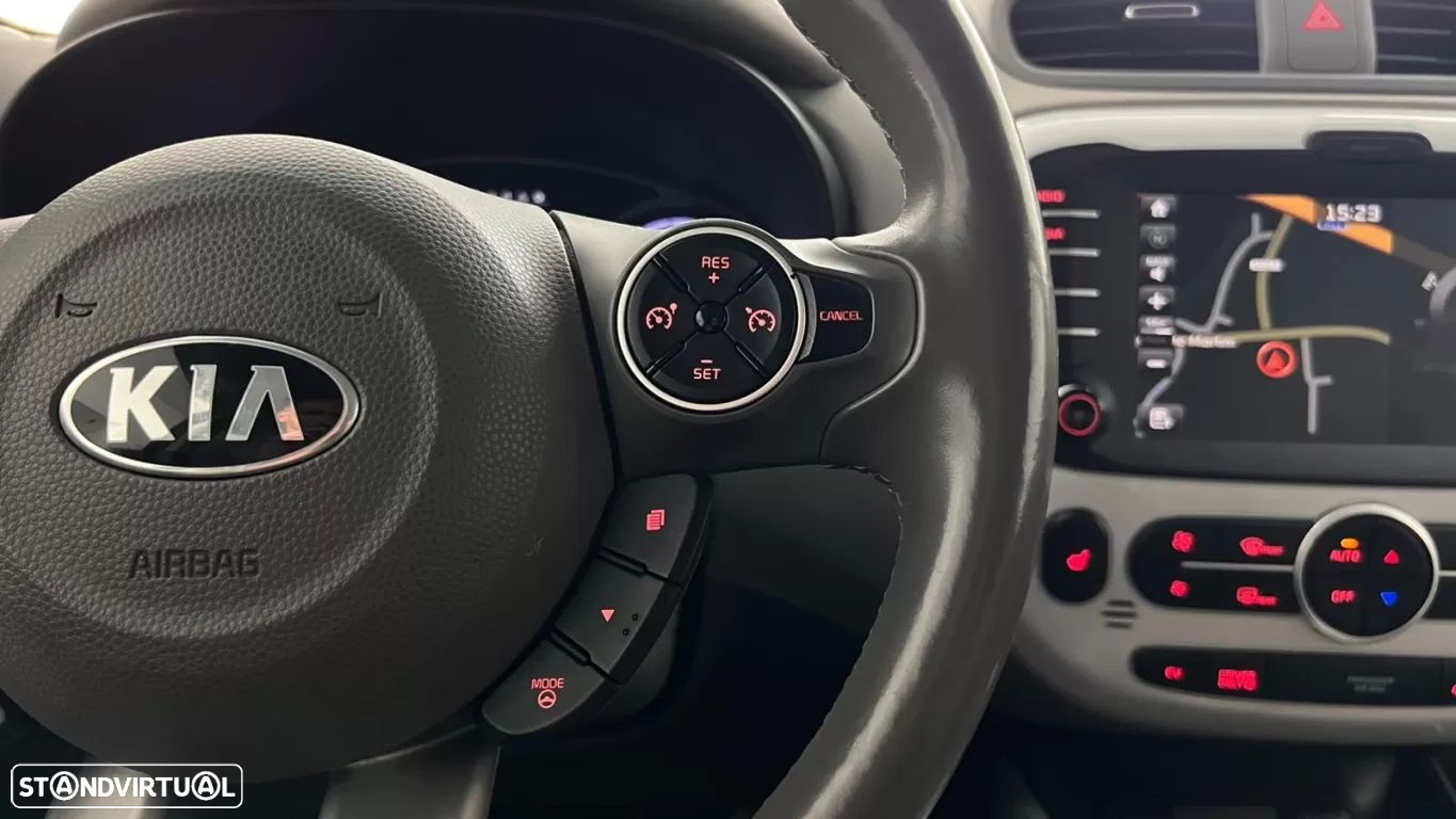 Kia e-Soul EV - 21