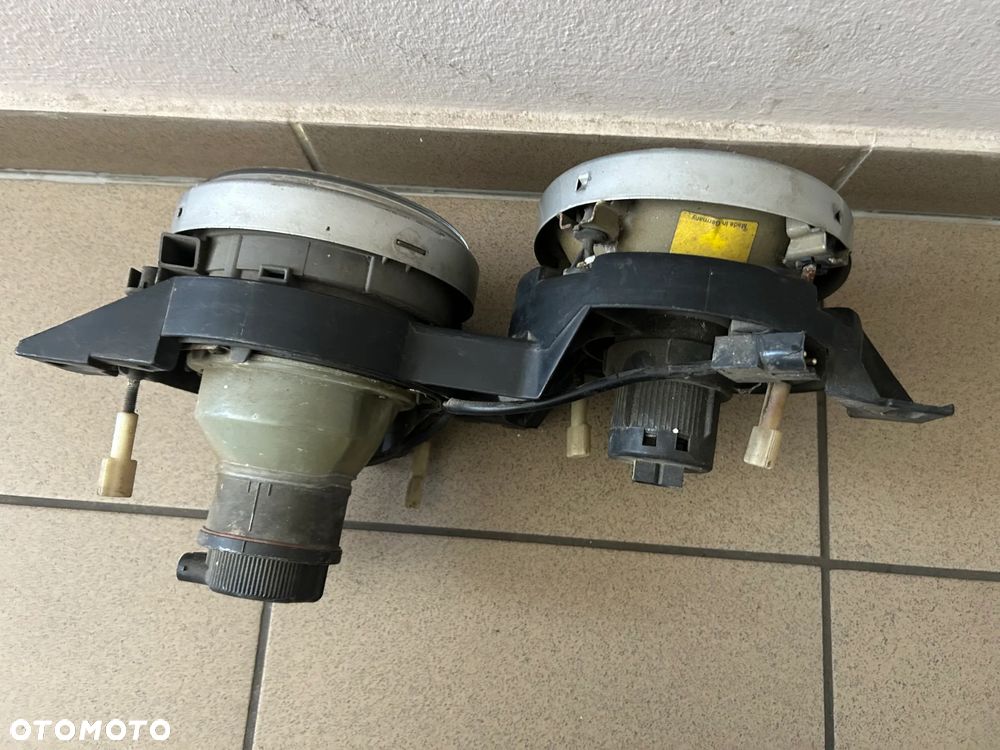 Reflektor Przód strona prawa bosch BMW E30 - 7
