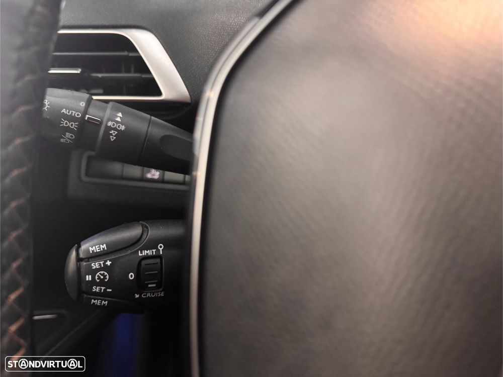 Peugeot 5008 1.5 BlueHDi GT Line - 53
