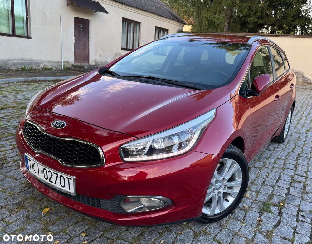Kia Ceed - 1