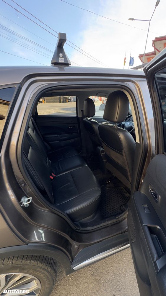 Peugeot 4008 1.6 HDI FAP STT Allure - 6