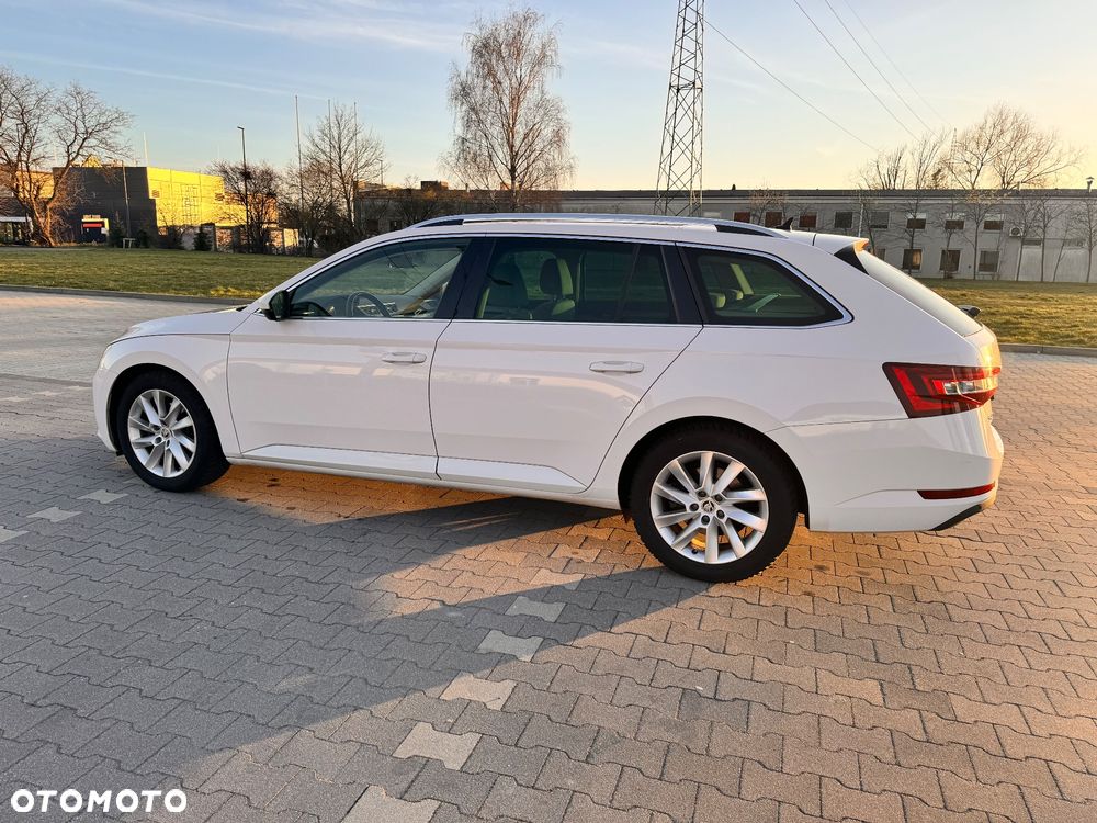 Skoda Superb 2.0 TDI Style DSG7 - 5