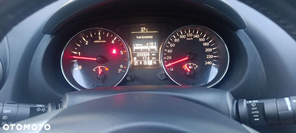 Nissan Qashqai 2.0 dCi 4x4 Tekna EU5 - 9