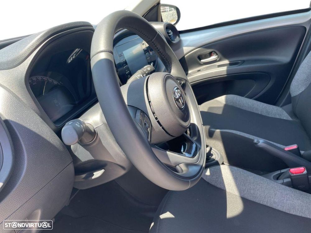Toyota Aygo X 1.0 Play - 10