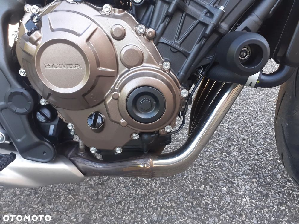 Honda CB - 17