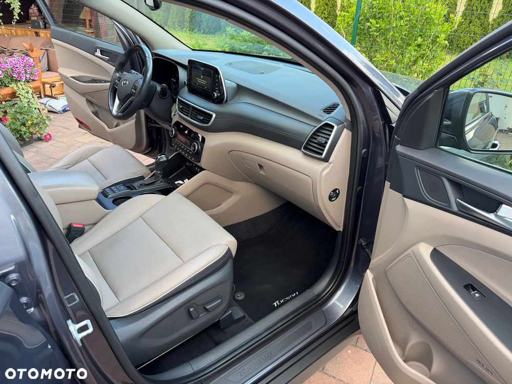 Hyundai Tucson blue 1.6 CRDi 4WD DCT Premium - 29