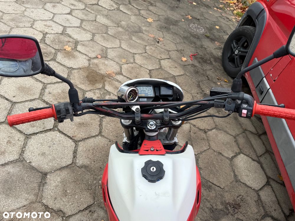 Yamaha XT - 7