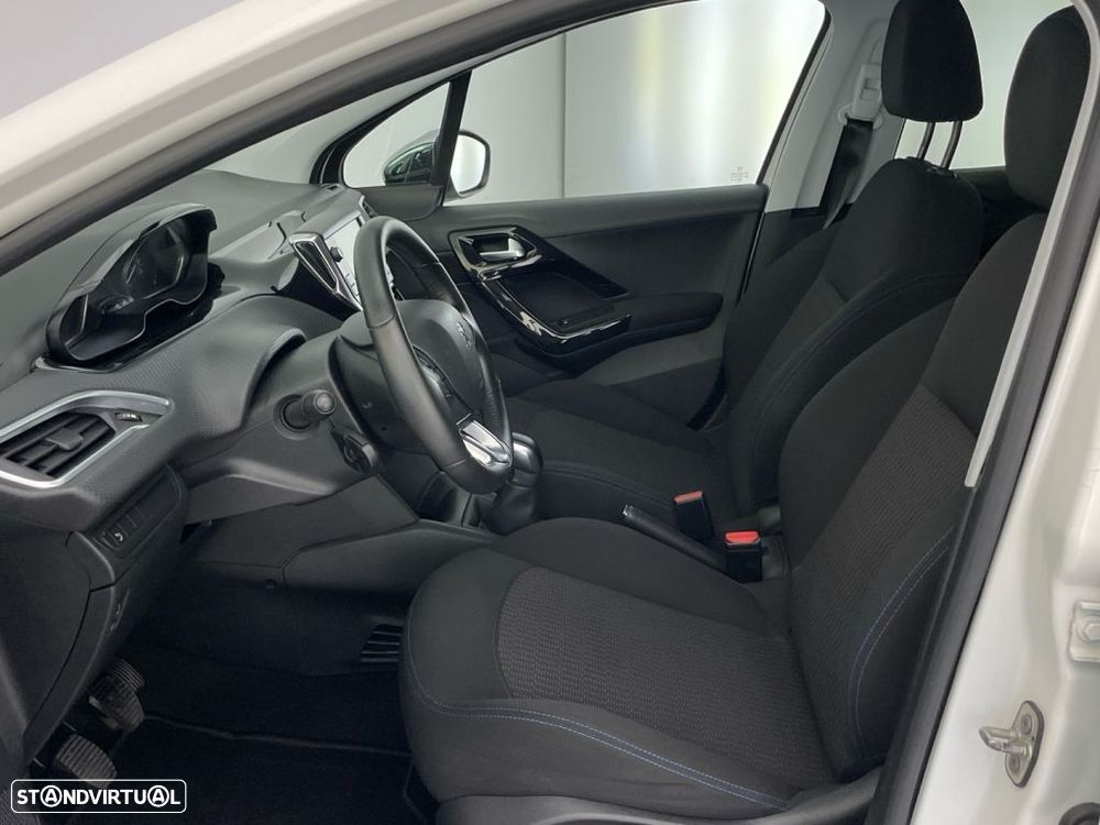 Peugeot 208 1.6 BlueHDi Allure - 11