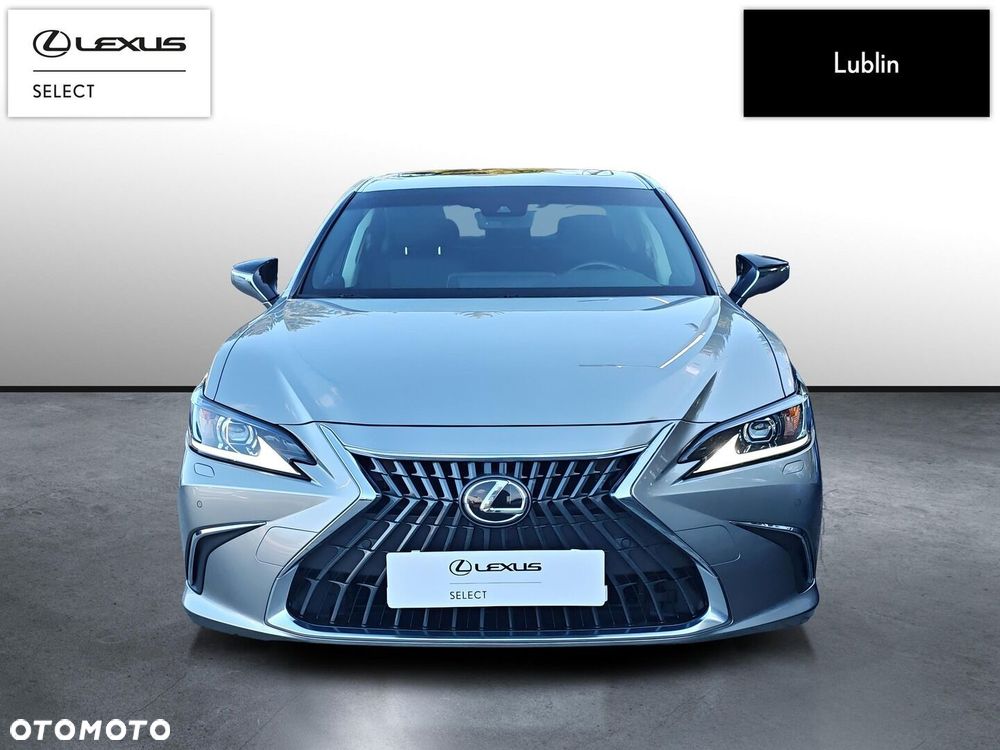 Lexus ES 300h Business Edition - 8