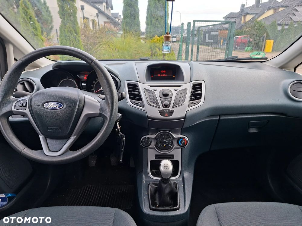 Ford Fiesta 1.4 TDCi Trend - 8