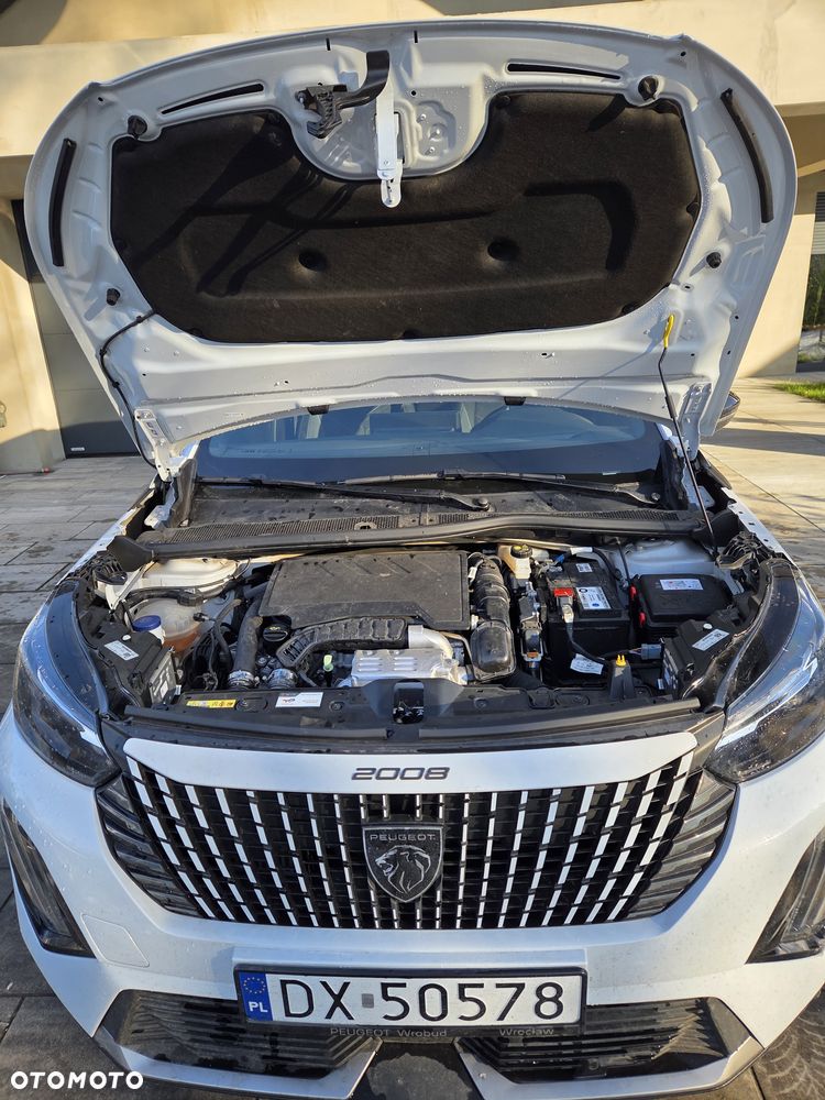 Peugeot 2008 1.2 Pure Tech GPF Allure S&S EAT6 - 22