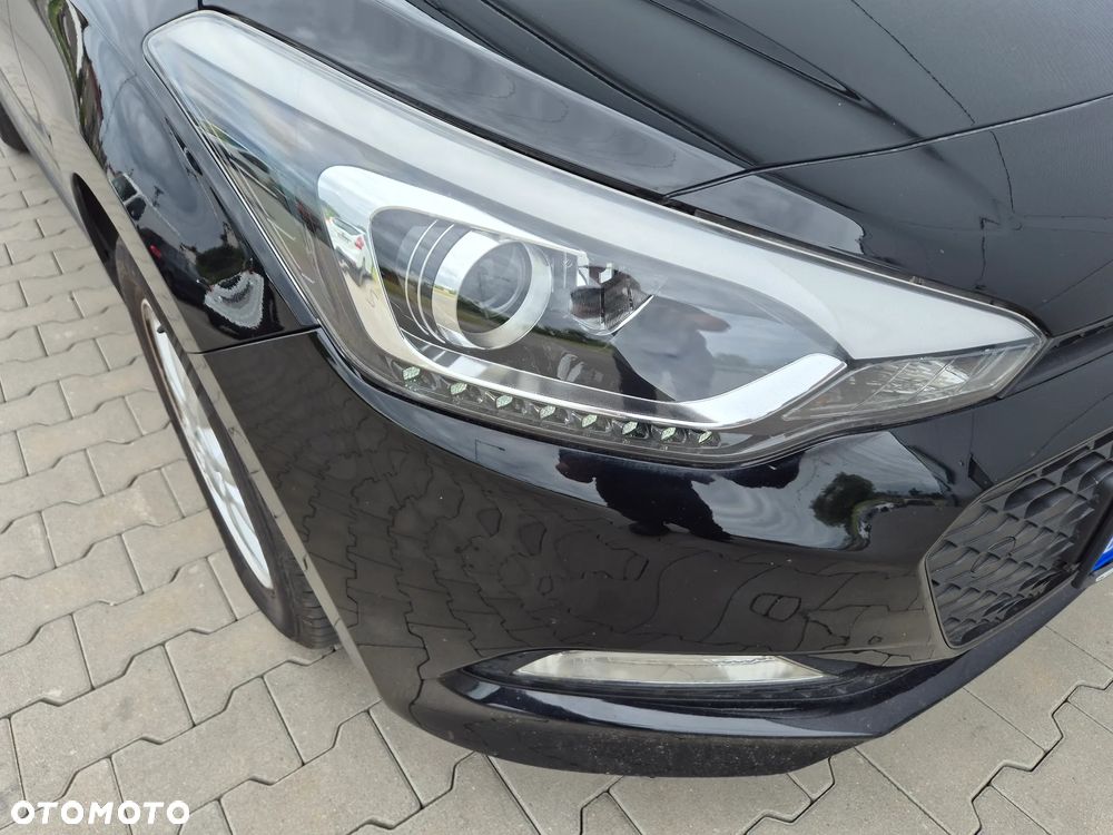 Hyundai i20 1.2 YES - 4