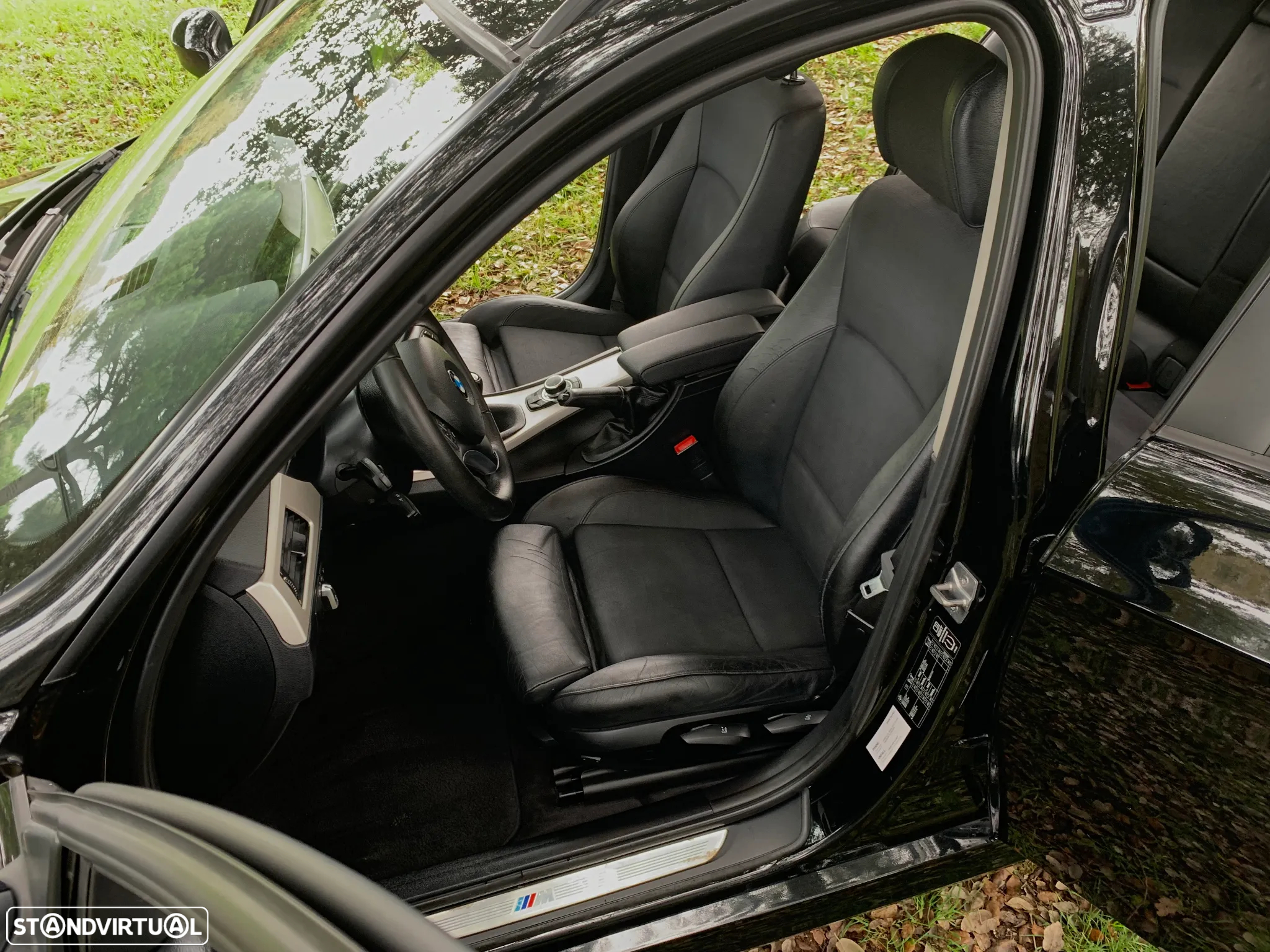 BMW 318 d Touring Pack M - 19