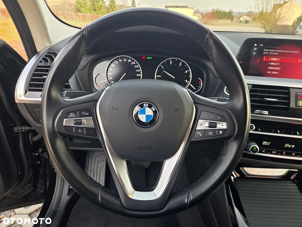BMW X3 sDrive18d - 31