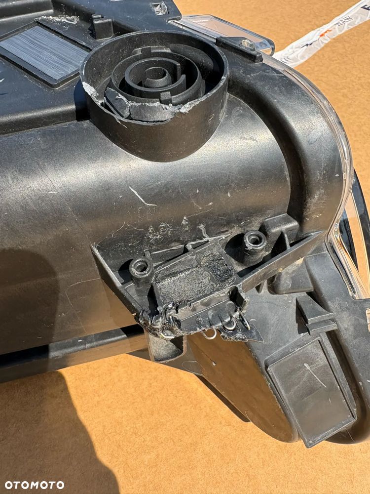 CITROEN C4 CACTUS LIFT LAMPA PRAWY PRZÓD 90156995 - 4