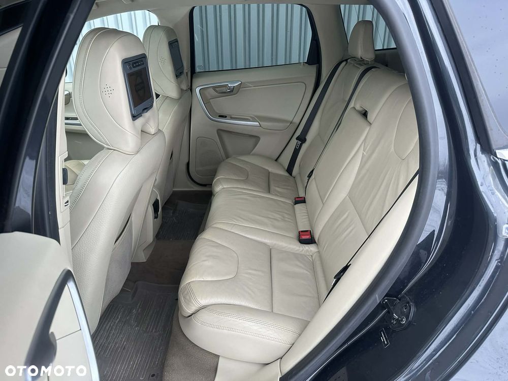 Volvo XC 60 - 27