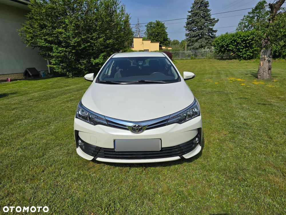 Toyota Corolla 1.6 Comfort - 1
