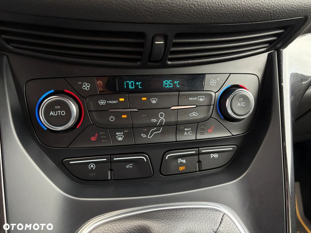 Ford Kuga 1.5 EcoBoost 2x4 ST-Line - 30