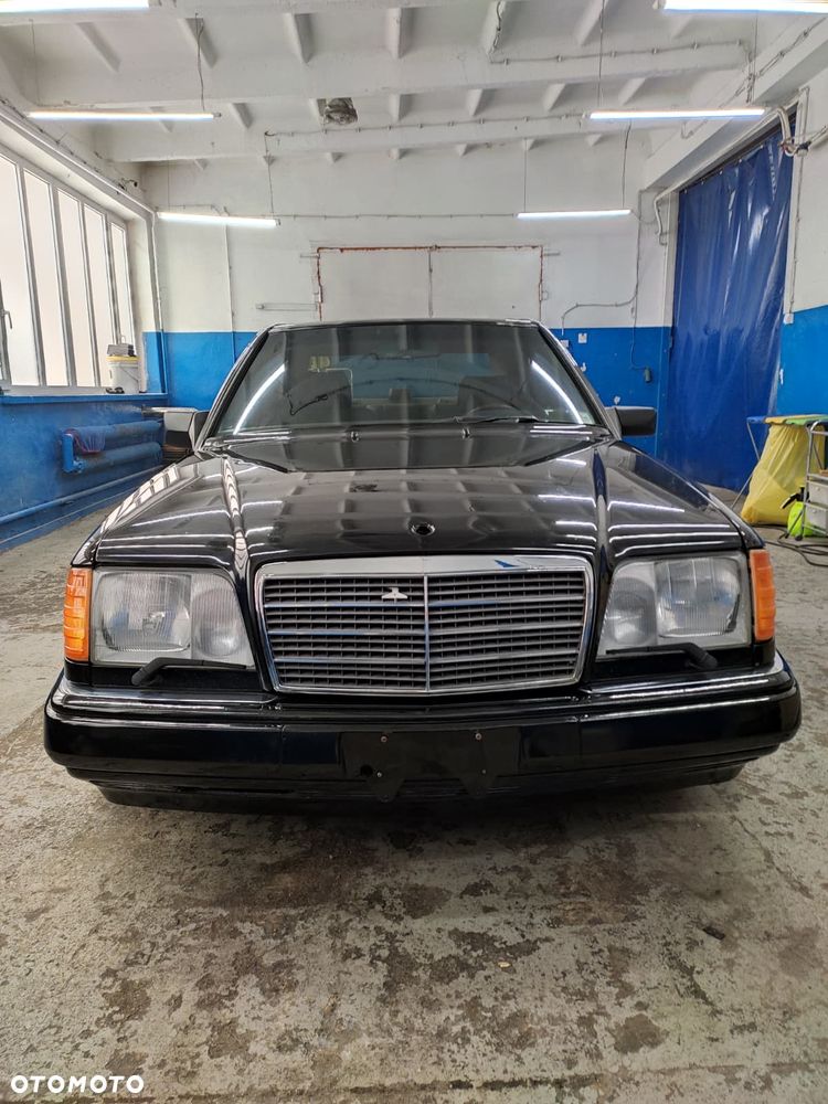 Mercedes-Benz Klasa E 420 - 3