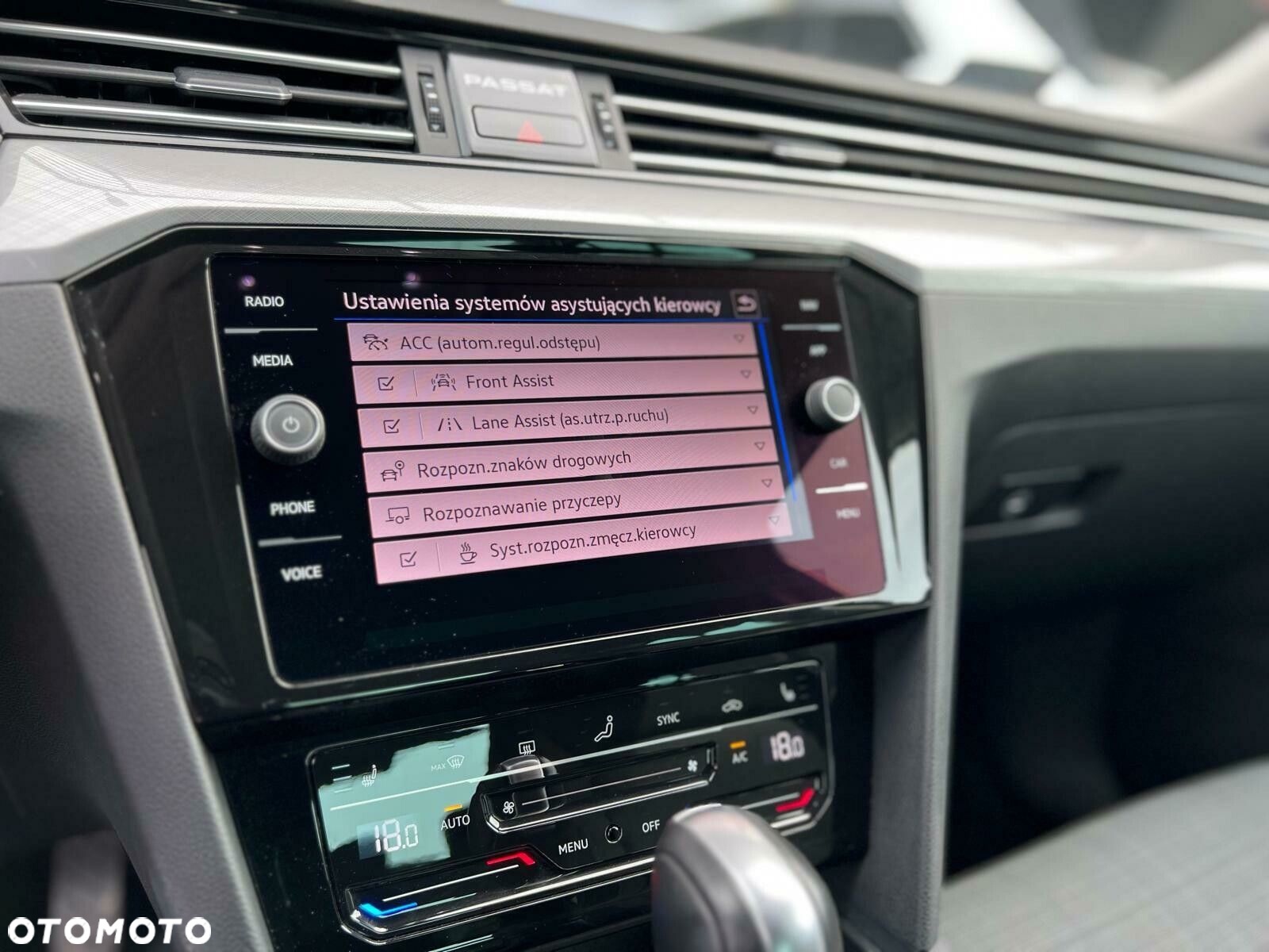 Volkswagen Passat 2.0 TDI EVO Business DSG - 26