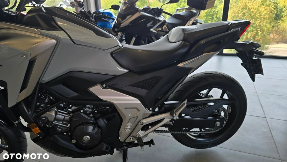 Honda NC - 6