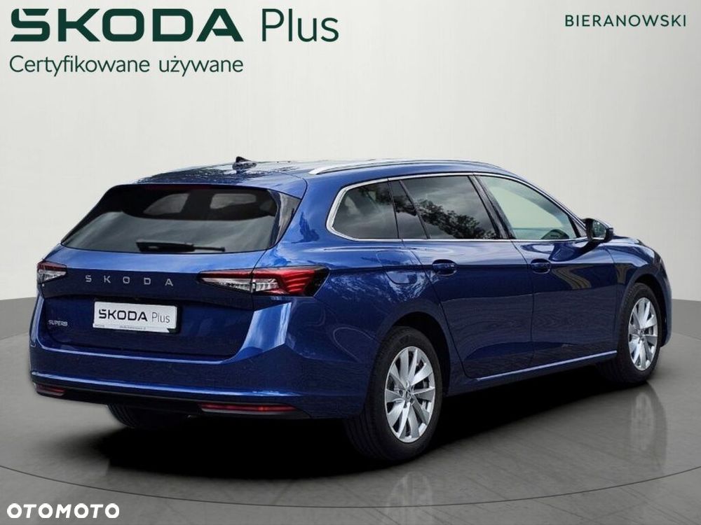 Skoda Superb 2.0 TDI SCR Selection DSG - 8
