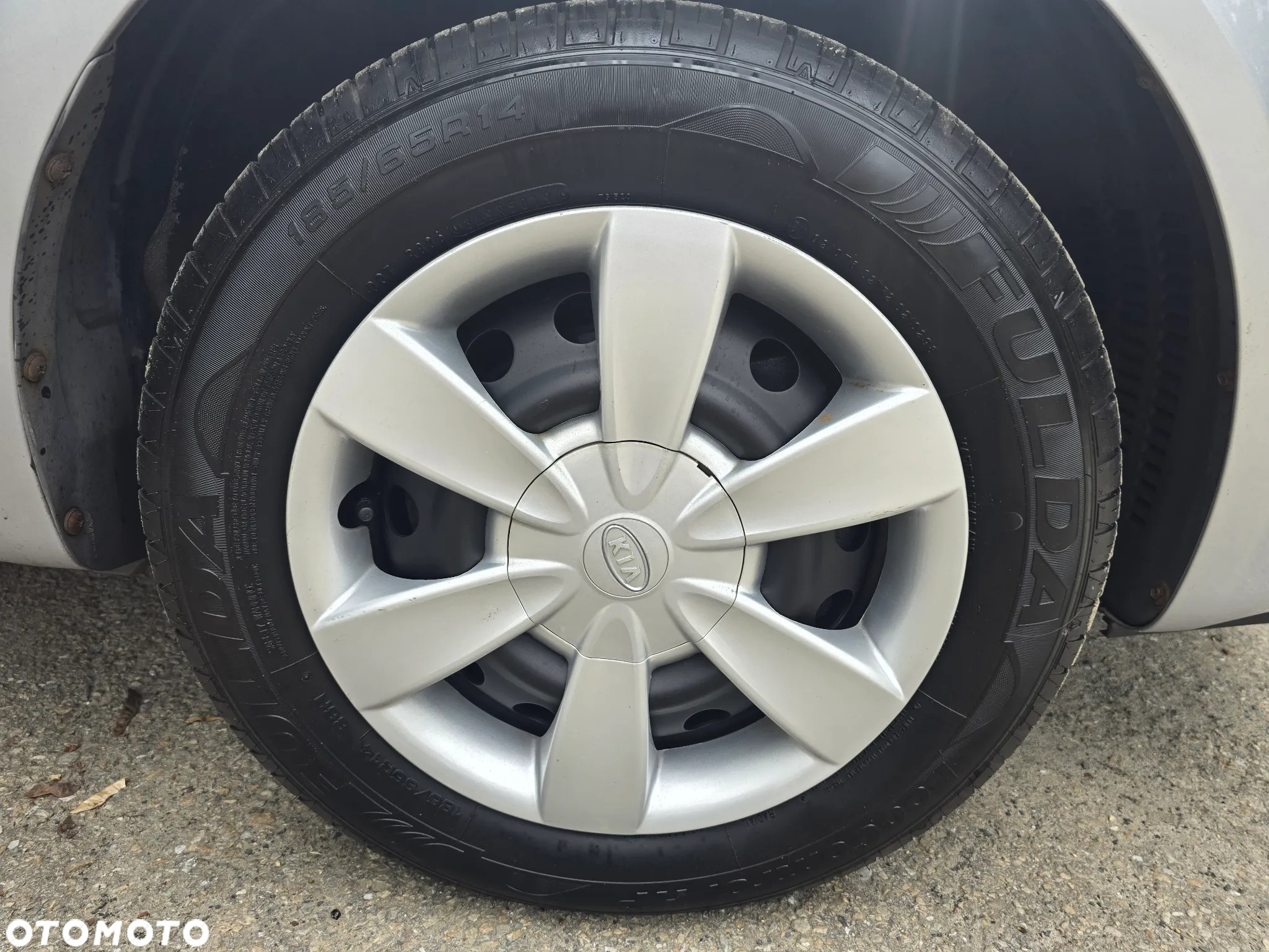Kia Rio 1.4 Comfort - 26