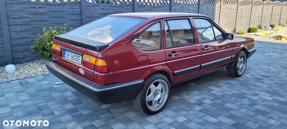 Volkswagen Passat 1.6 GL - 3