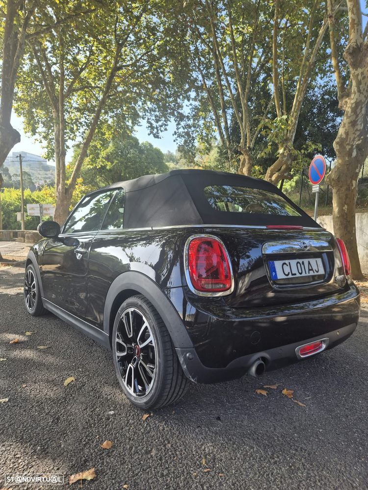 MINI Cabrio Cooper Auto. Essential - 37