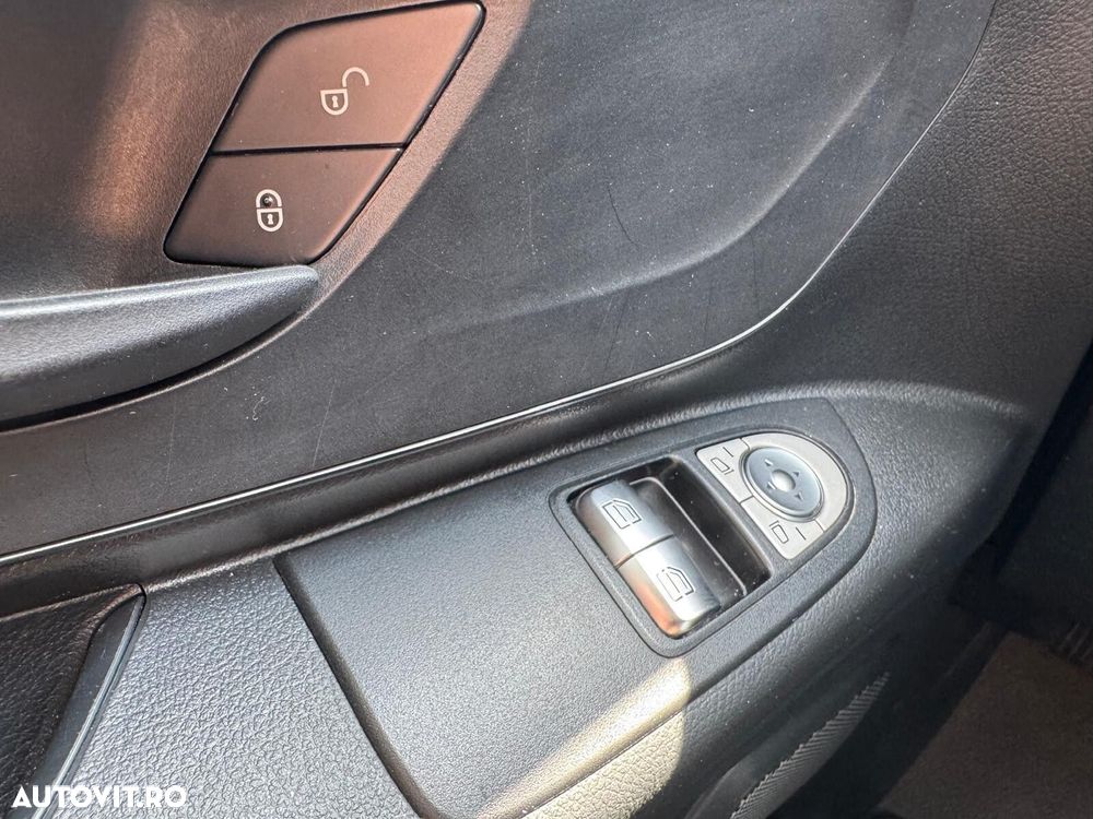 Mercedes-Benz Vito - 13