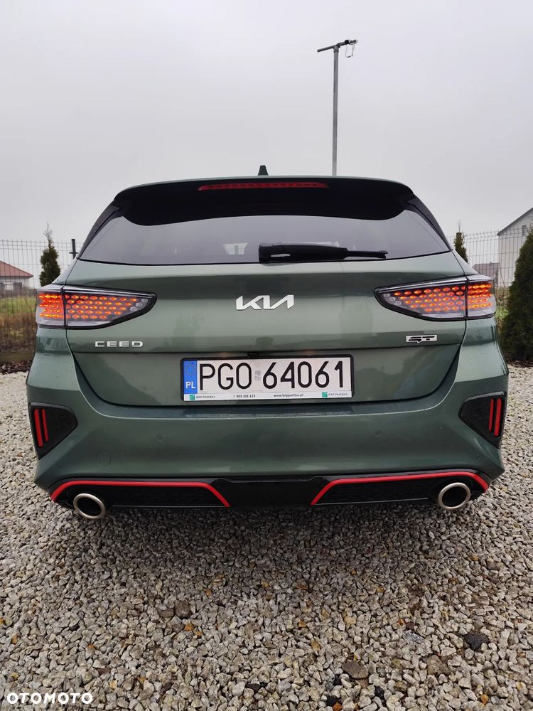 Kia Ceed 1.6 T-GDI DCT7 OPF GT - 32