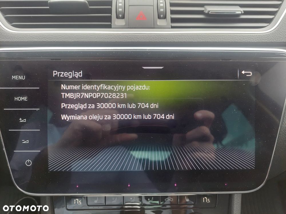 Skoda Superb 2.0 TDI DSG Style - 19