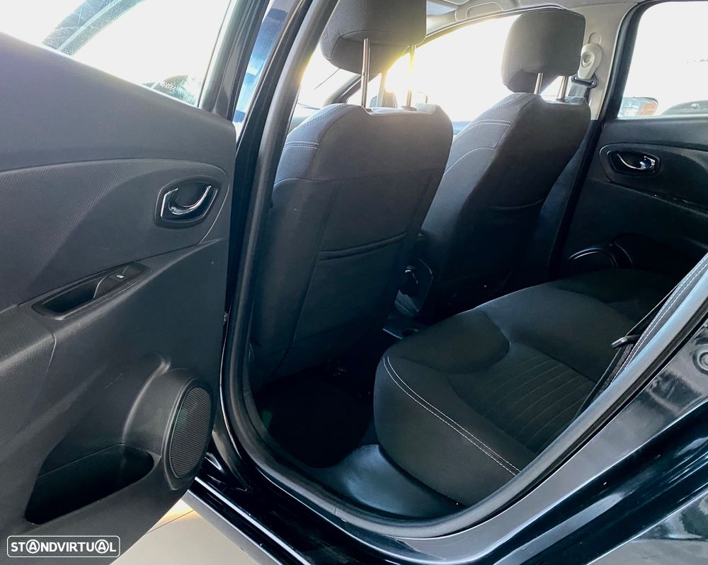 Renault Clio Sport Tourer 1.5 dCi Luxe - 12