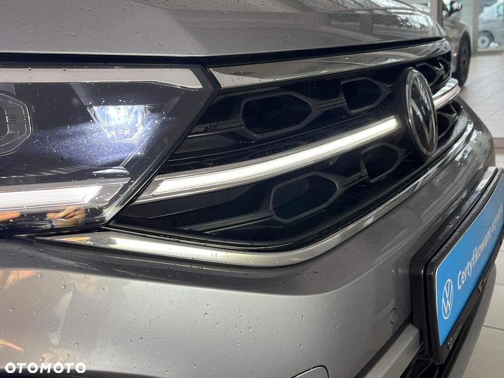 Volkswagen T-Roc - 4