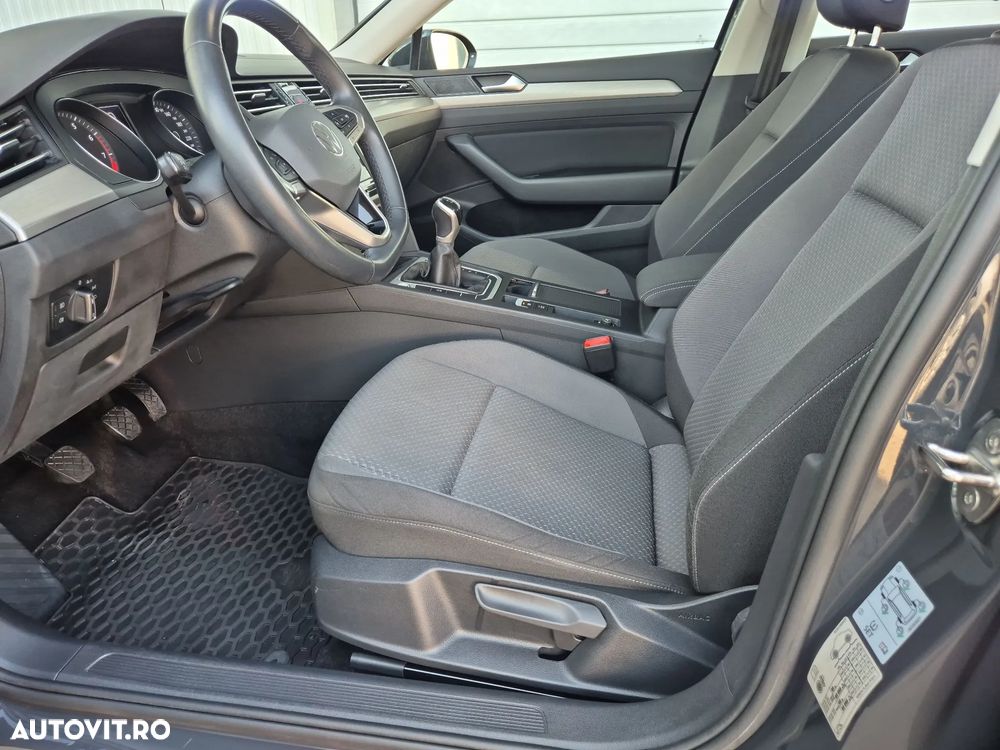 Volkswagen Passat 1.5 TSI ACT Advance - 11