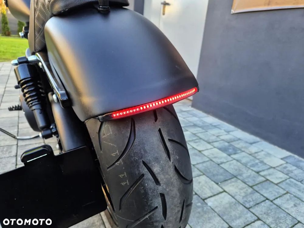 Harley-Davidson Dyna Low Rider - 12