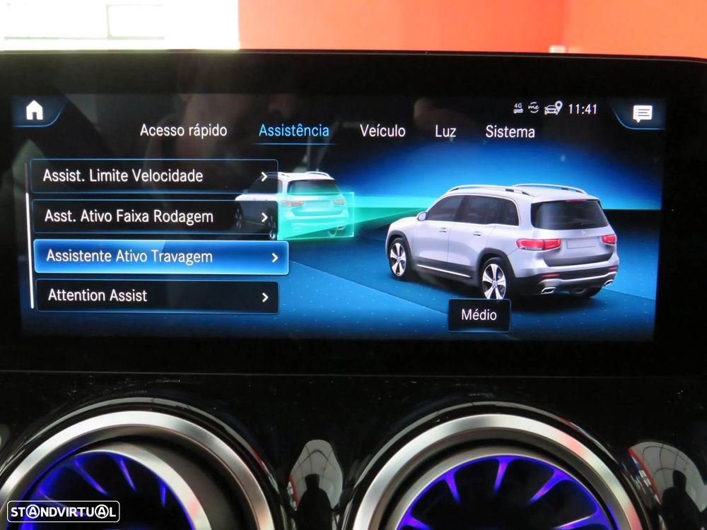 Mercedes-Benz GLB 200 d AMG Line - 37