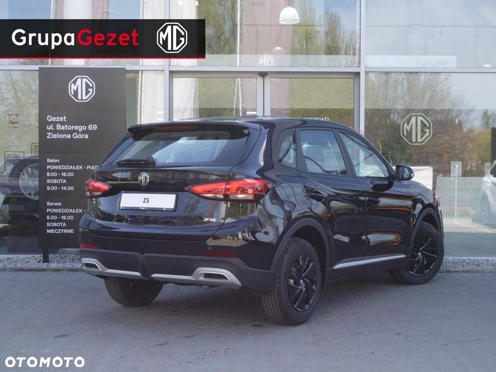 MG ZS - 5