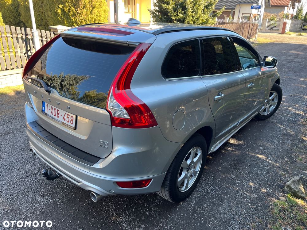 Volvo XC 60 2.4D AWD RDesign - 8