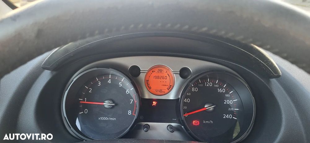 Nissan Qashqai - 2