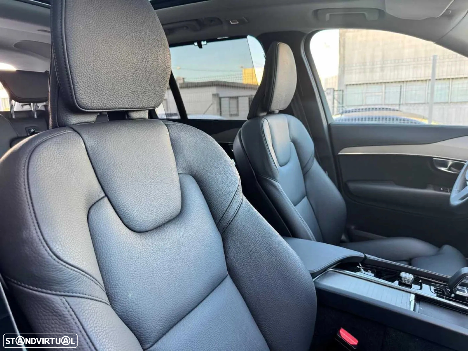 Volvo XC 90 2.0 T8 PHEV Plus Dark AWD - 5