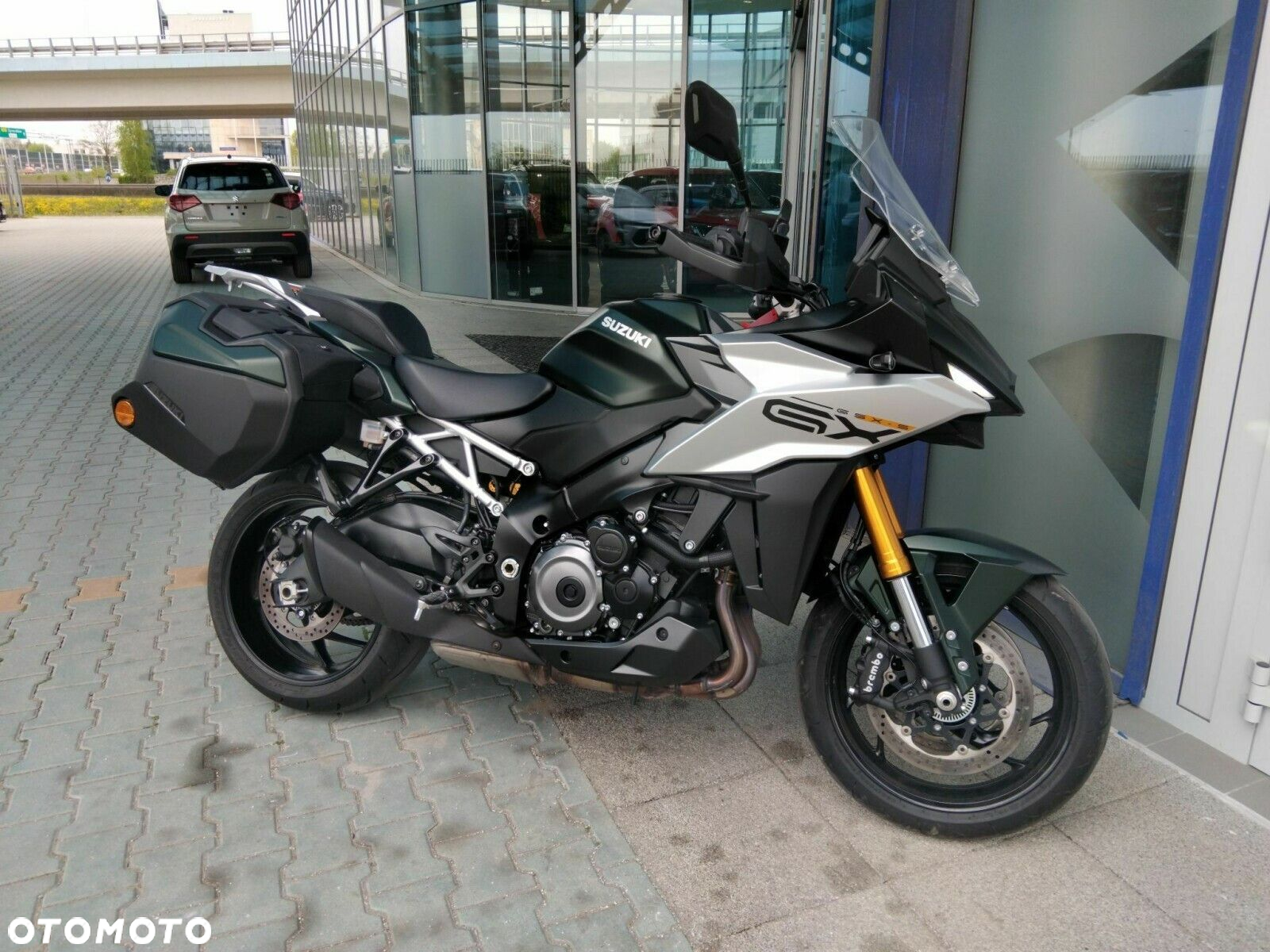 Suzuki GS - 3