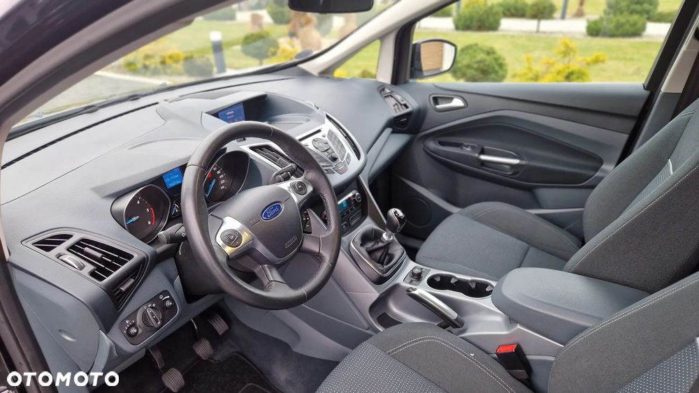 Ford Grand C-MAX 2.0 TDCi Titanium - 11