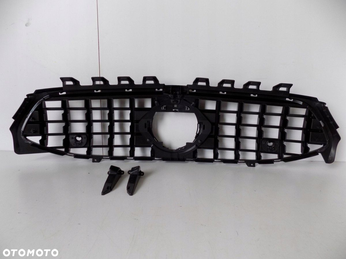 Mercedes-Benz CLA W118 Grill GT Kamera - 11138 - 5