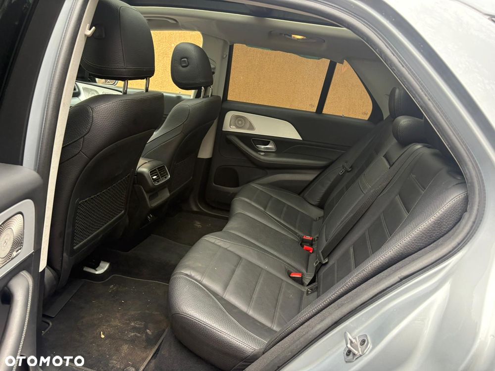 Mercedes-Benz GLE 400 d 4Matic 9G-TRONIC AMG Line - 9