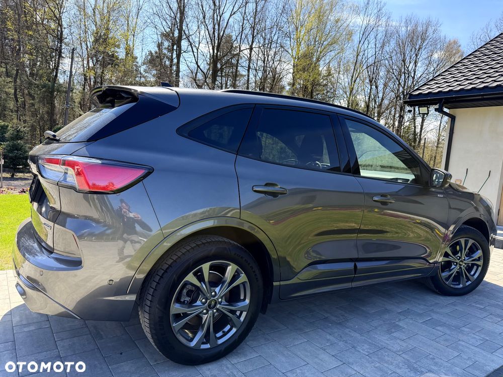 Ford Kuga 2.5 Duratec PHEV ST-LINE X - 22