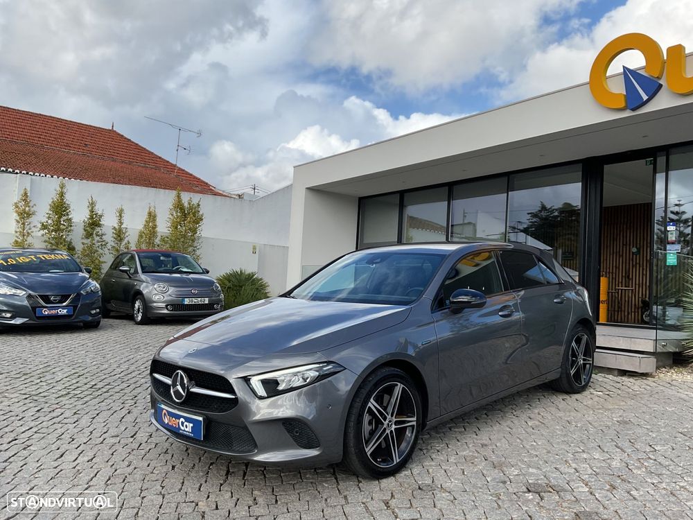 Mercedes-Benz A 250 e Style Plus - 17