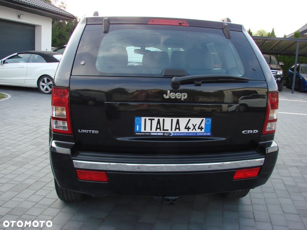 Jeep Grand Cherokee - 14