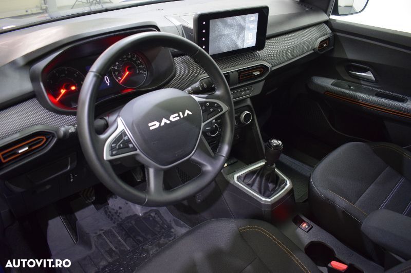 Dacia Sandero Stepway TCe 90 MT6 Expression - 24
