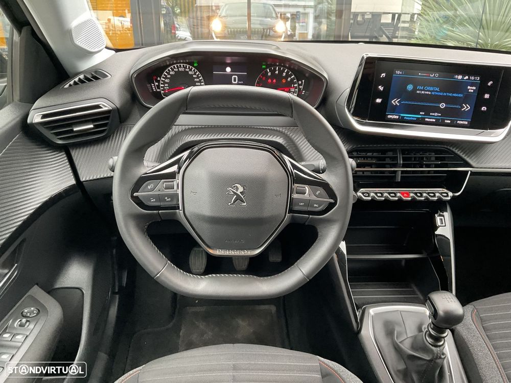 Peugeot 208 1.2 PureTech Active Pack - 29